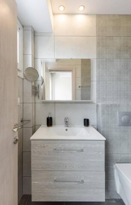 Penthouse Suite In The City Center Thessaloniki Exterior foto